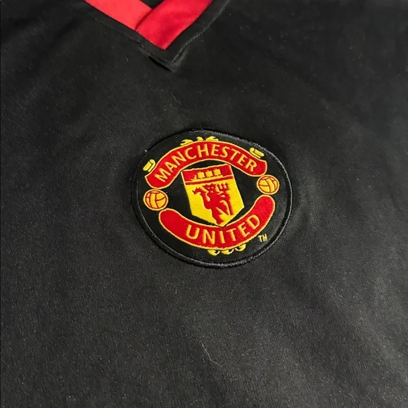 Manchester United T-Shirt Official Team Merchandise - Picture 2 of 7